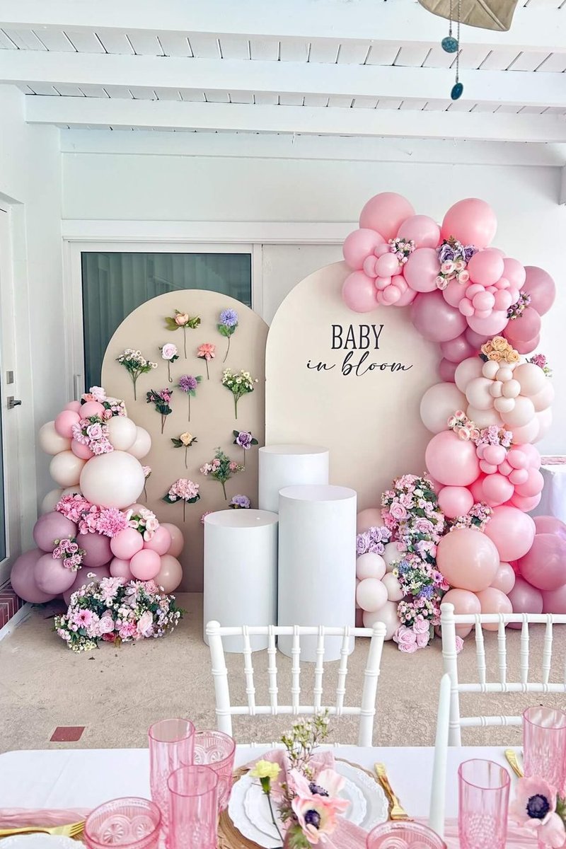 Blush and Mauve Balloons with Cylinder Plinths