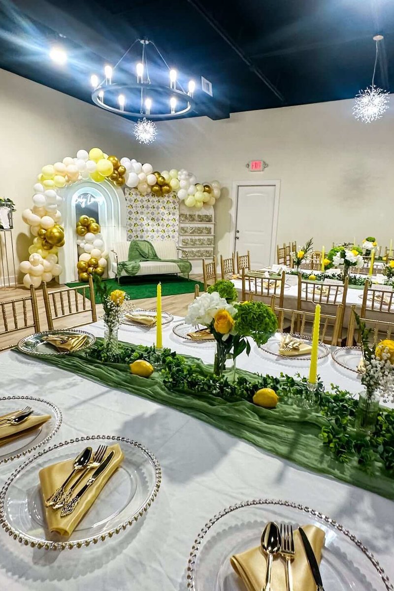 Green Runner Tablescape with Yellow Tapers
