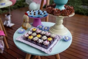 18 Yummy Baby Shower Dessert  Ideas